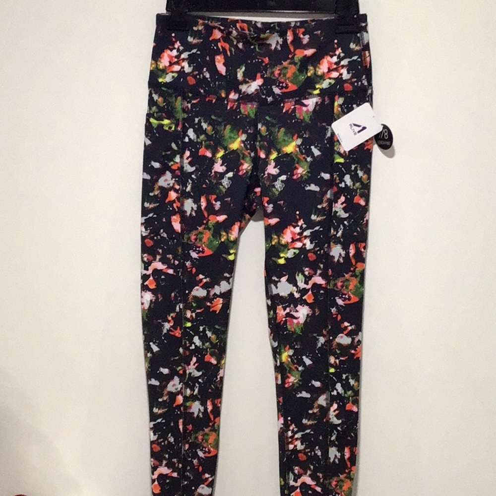 NWT Alive Magnetics Print Jogging/Workout‎ Pants, Size Small